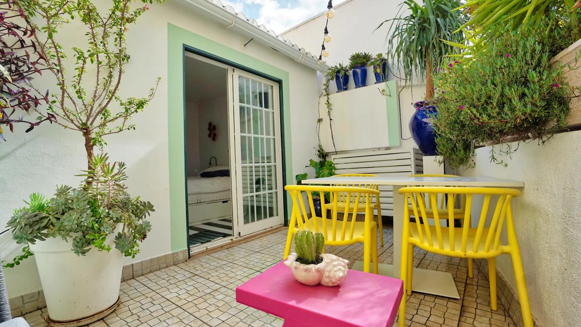 Arty City House Casa Da Selva Faro Apartment